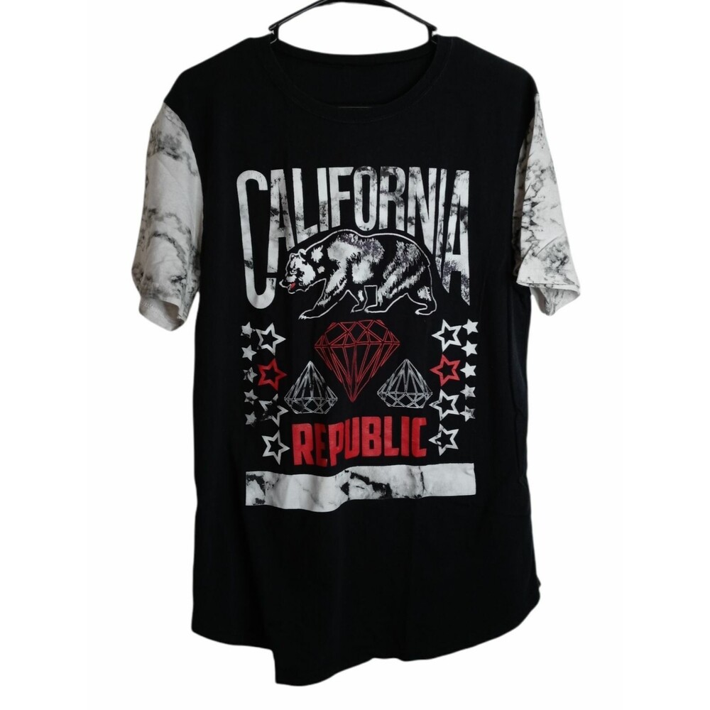 California Republic Black & White Baseball Type Shirt W/Bear Logo Size L